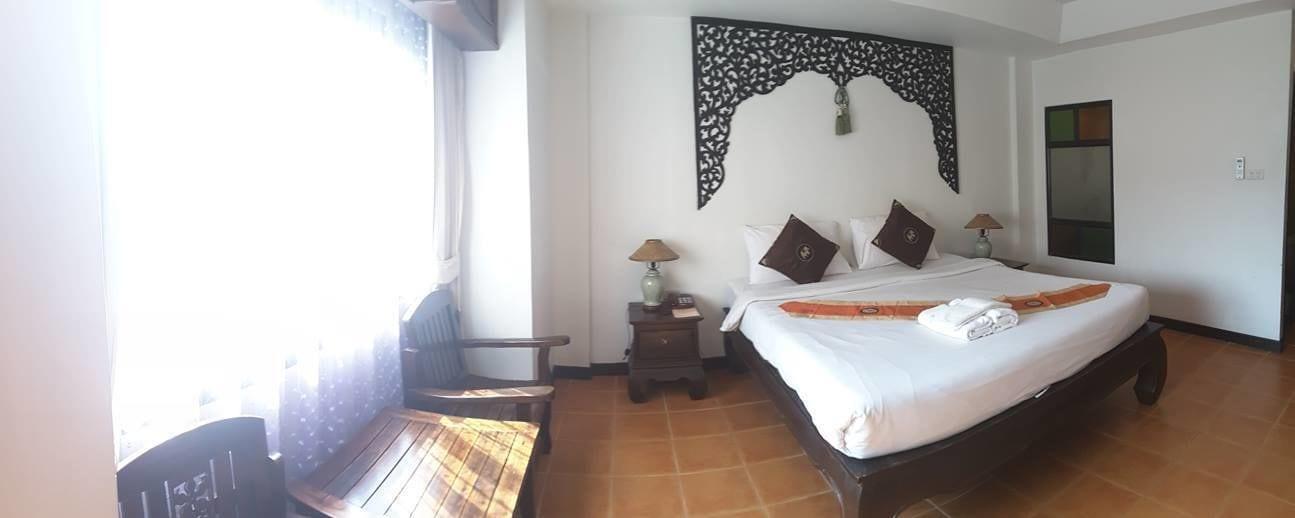 Wangburapa Grand Hotel Chiang Mai Exterior photo
