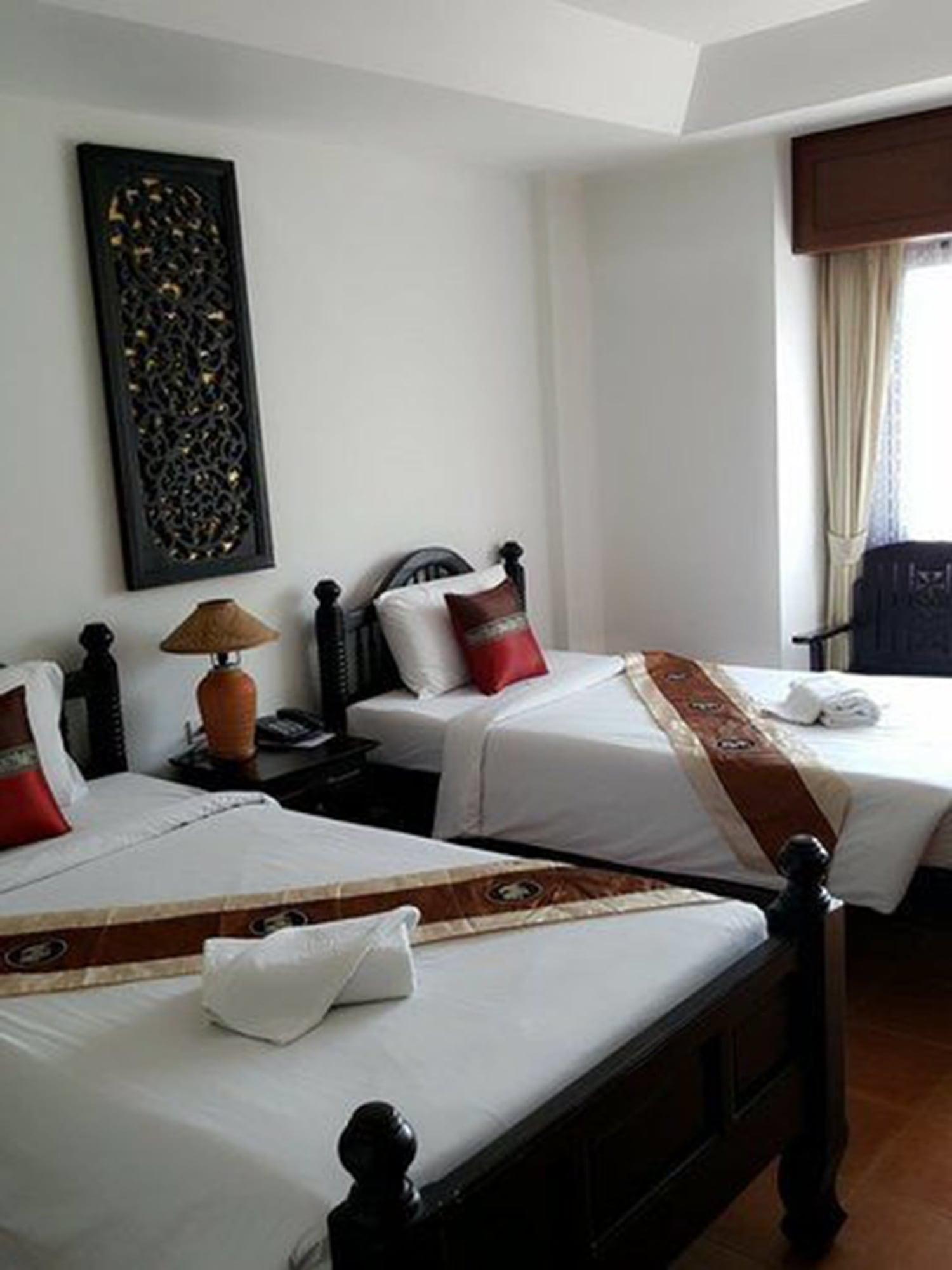 Wangburapa Grand Hotel Chiang Mai Exterior photo