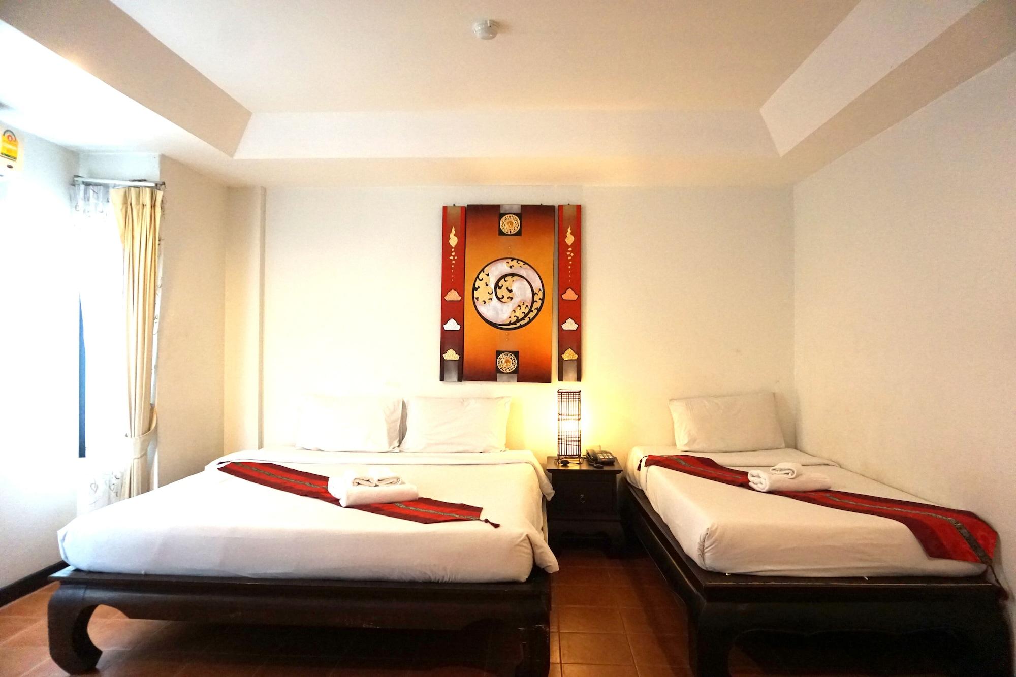 Wangburapa Grand Hotel Chiang Mai Exterior photo