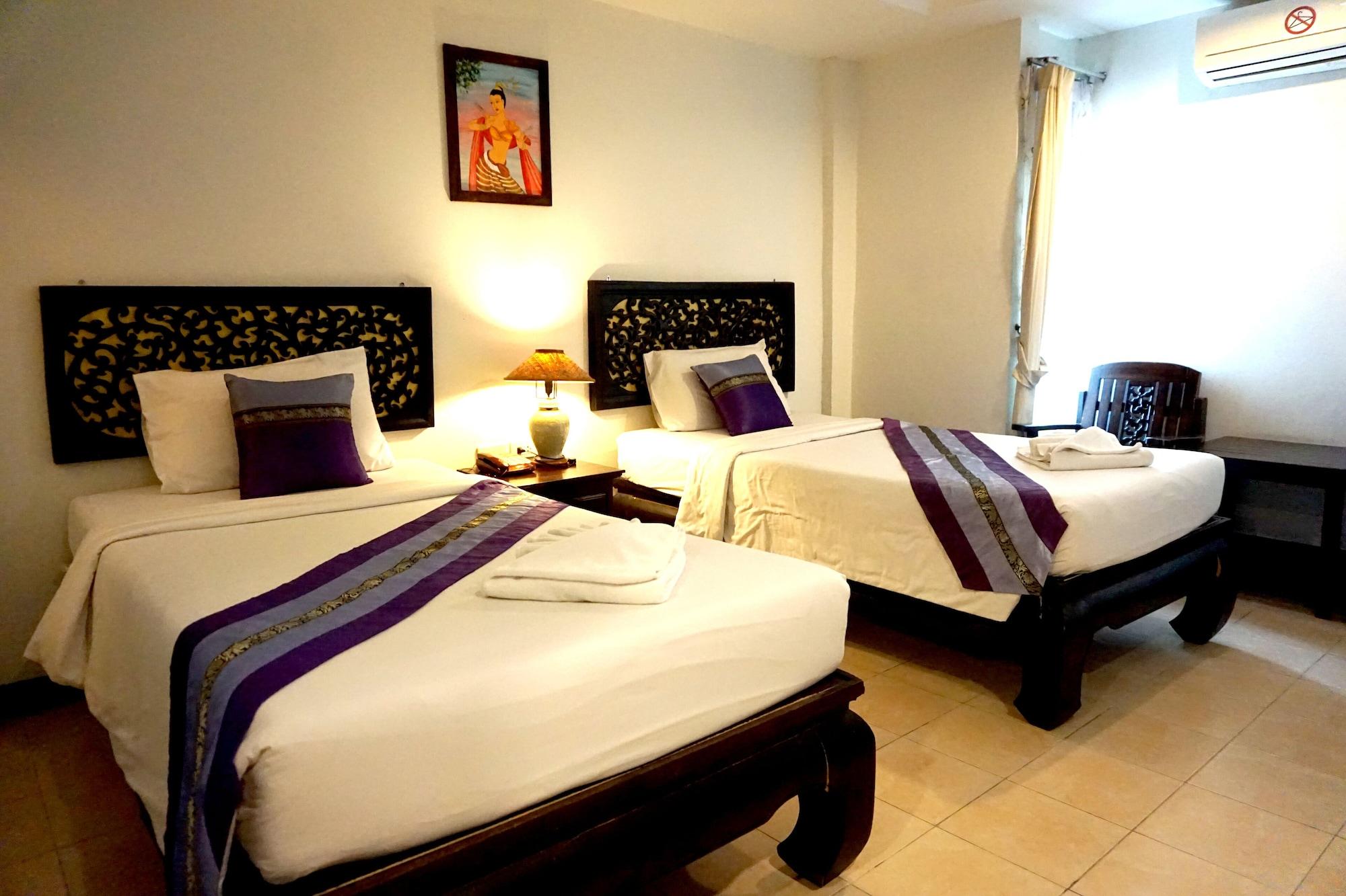 Wangburapa Grand Hotel Chiang Mai Exterior photo