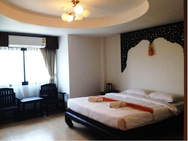 Wangburapa Grand Hotel Chiang Mai Exterior photo