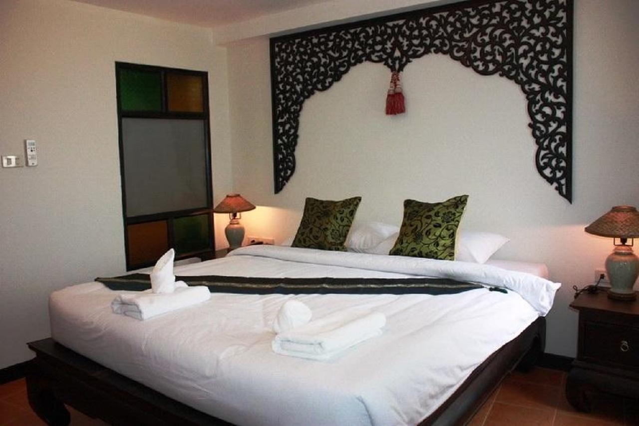 Wangburapa Grand Hotel Chiang Mai Exterior photo