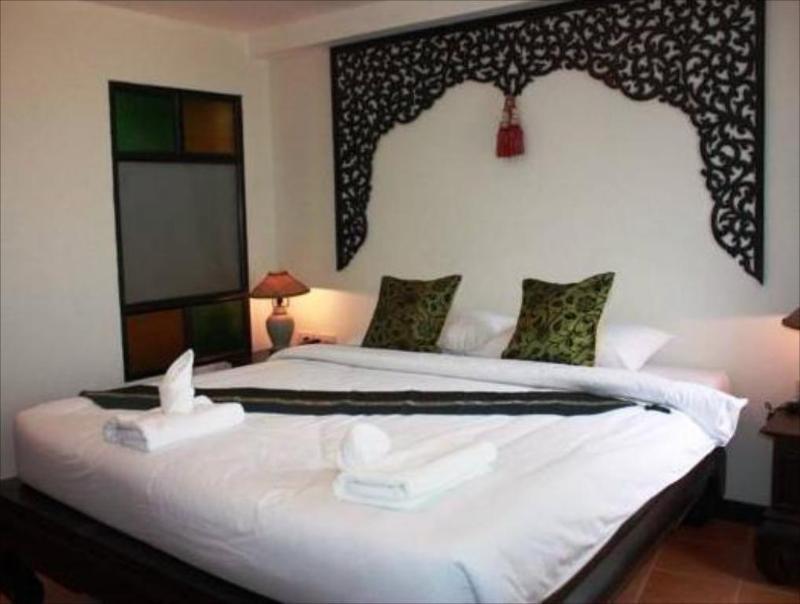Wangburapa Grand Hotel Chiang Mai Exterior photo